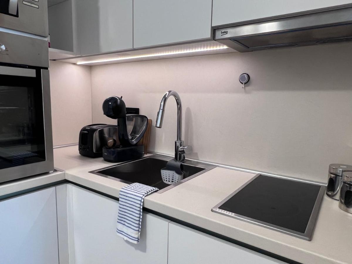 Coin Apartments Улцин Екстериор снимка