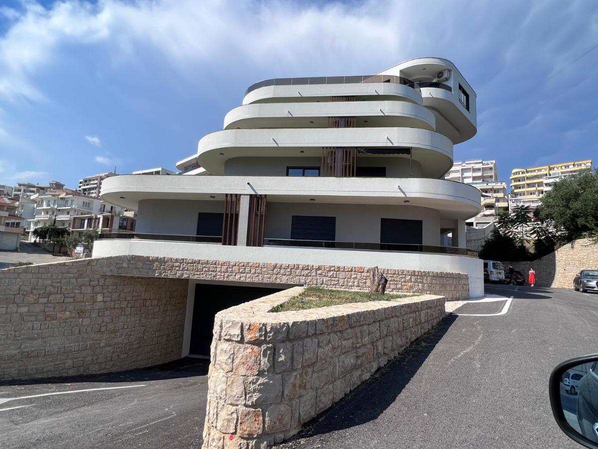 Coin Apartments Улцин Екстериор снимка