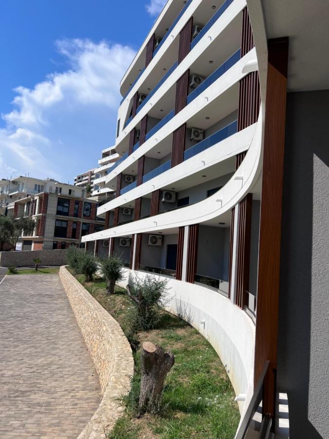 Coin Apartments Улцин Екстериор снимка